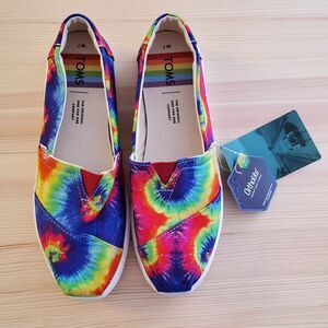 TOMS Rainbow Tie-Dye Pride Alpargata Canvas Flats - 7 - NWT
